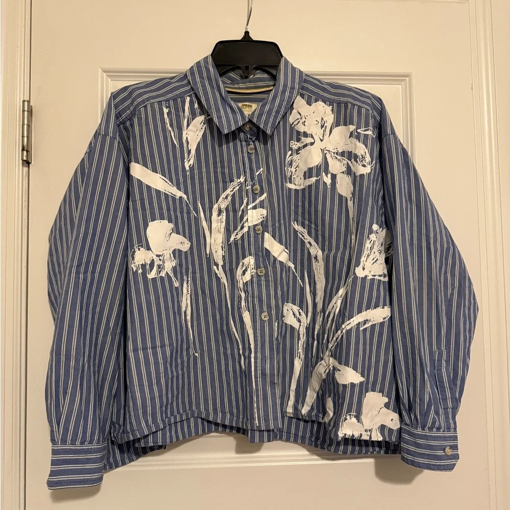 Anthropologie Maeve Blue and White Floral Striped Oversized Shirt Size Medium P - Picture 1 of 8